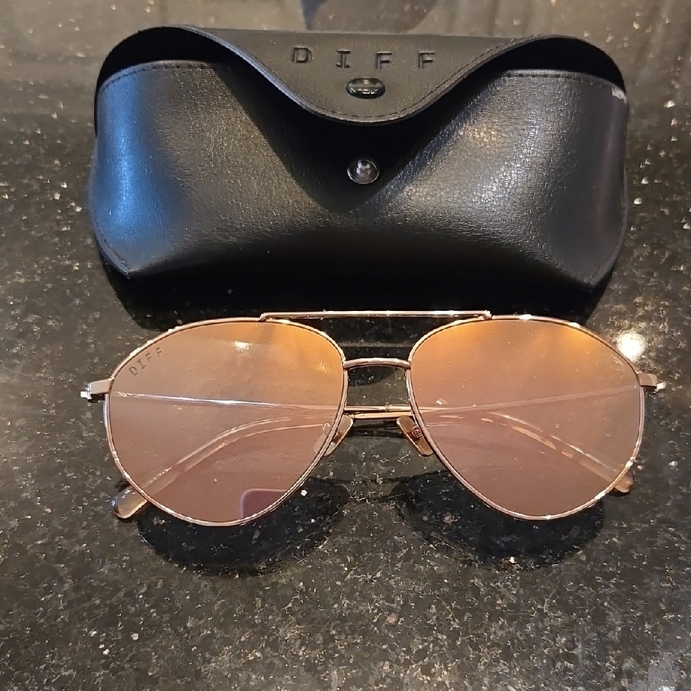 DIFF Gold Aviator Sunglasses with Rose/Light Brown Lenses